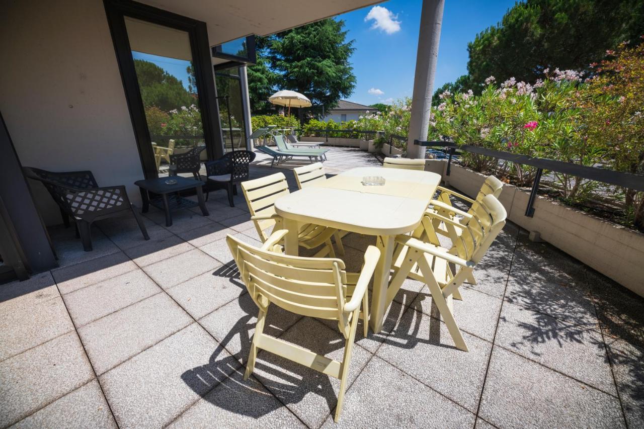 Garda Fantasy Terrazza Apartment Desenzano del Garda Luaran gambar